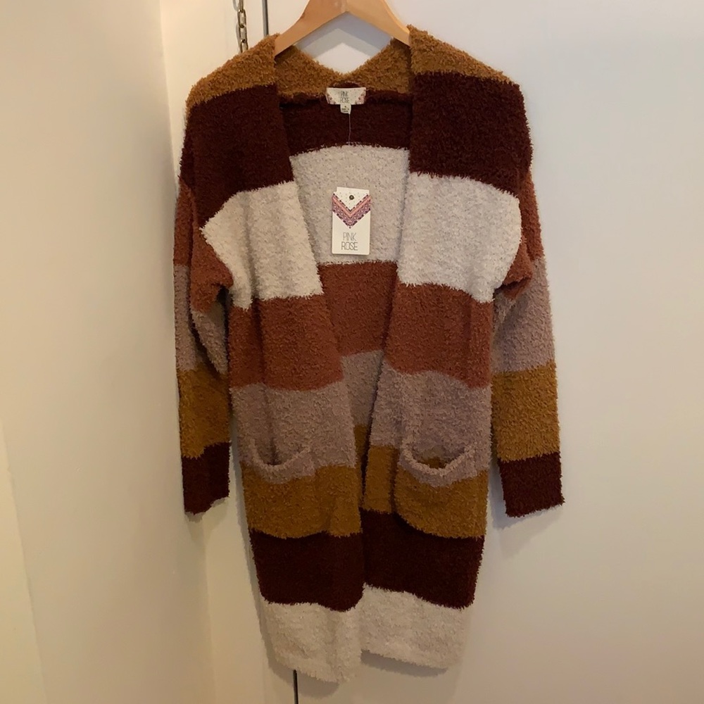 WARM AND COZY POCKET CARDIGAN